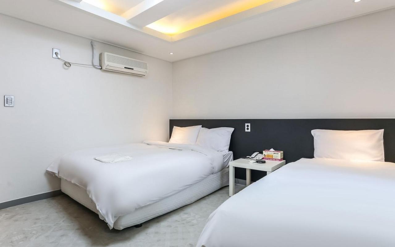 Mi Amor Motel Sokcho Exterior photo