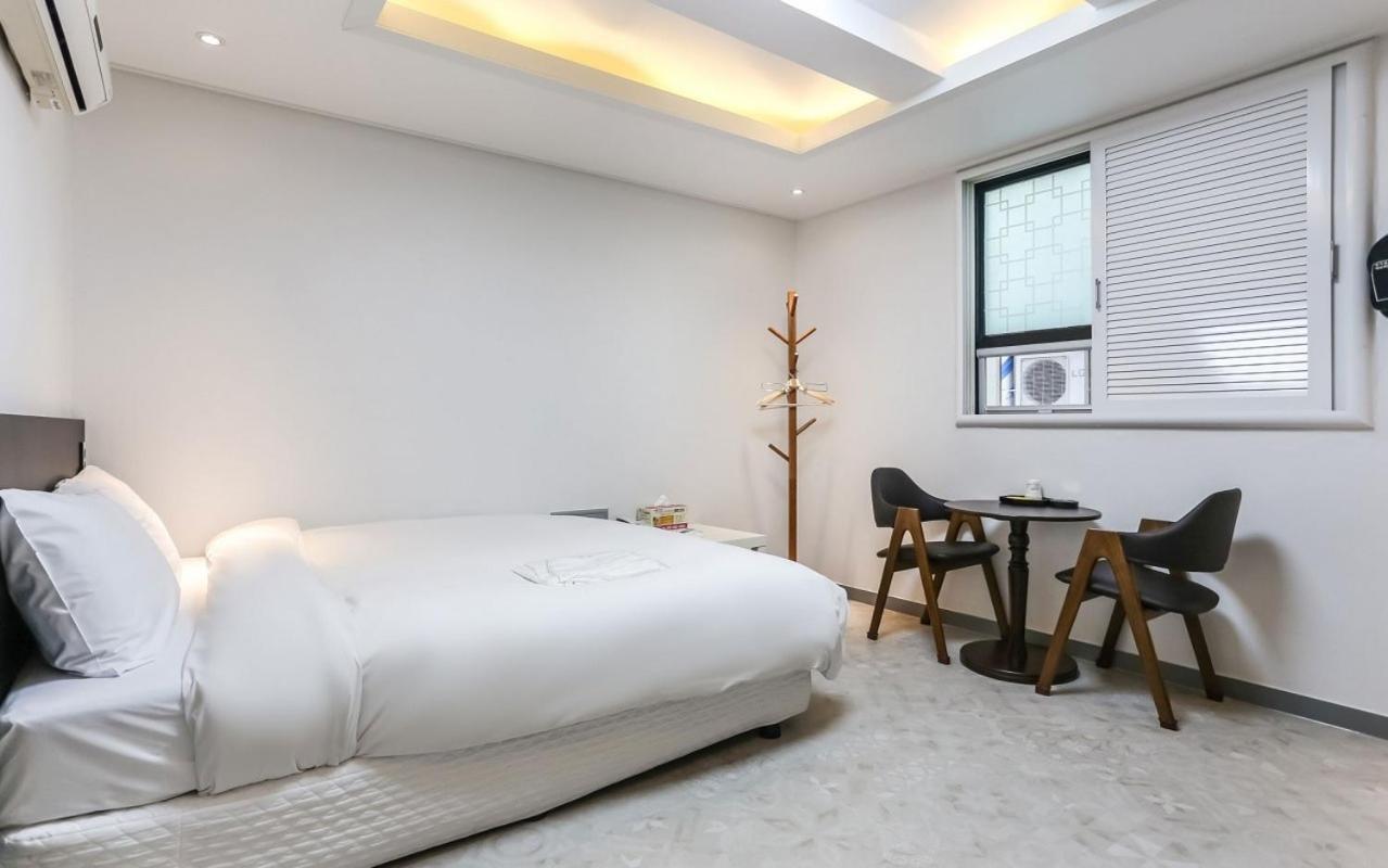Mi Amor Motel Sokcho Exterior photo